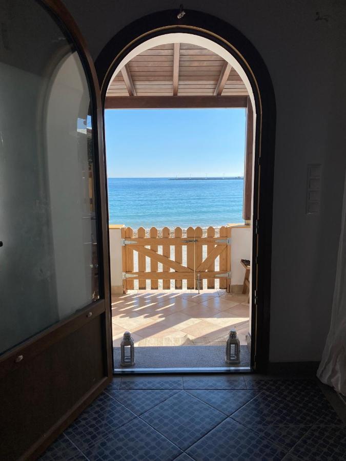Holiday home Beachfront House *